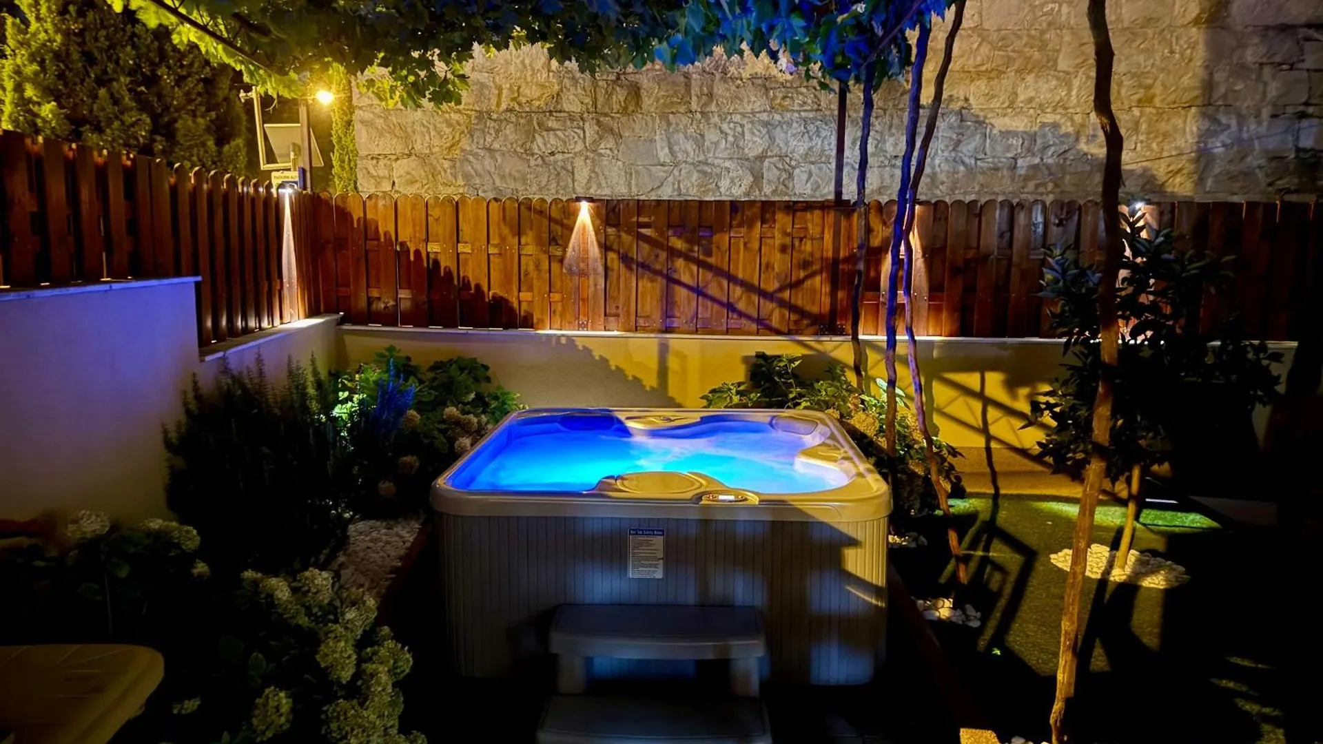 ספליט Antique Garden Villa קרואטיה